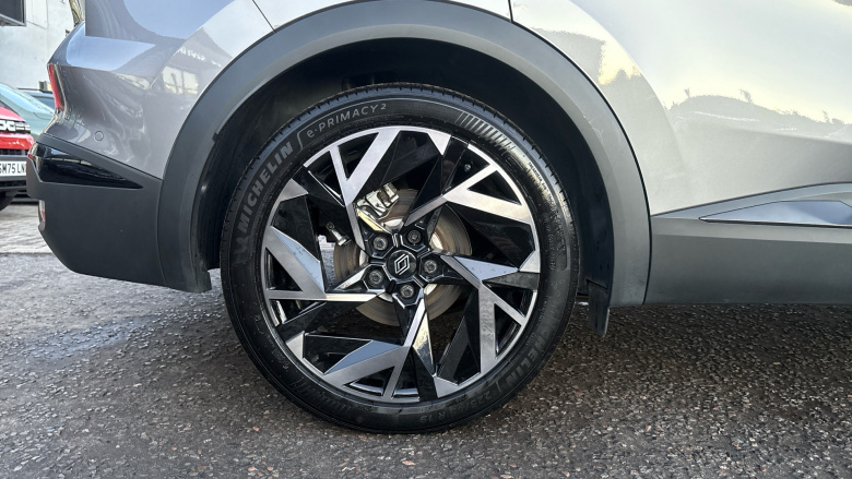 Renault Symbioz 1.6 E-Tech FHEV 145 Iconic Esprit Alpine 5dr Auto Hybrid Estate